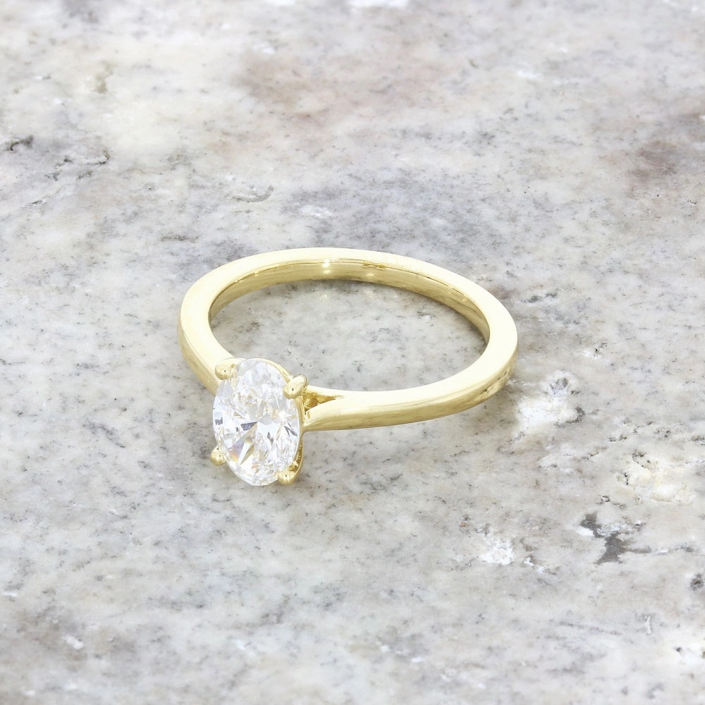 18ct Gold 1.00ct Oval Brilliant Cut Lab Grown Diamond Solitaire Ring E VVS 1