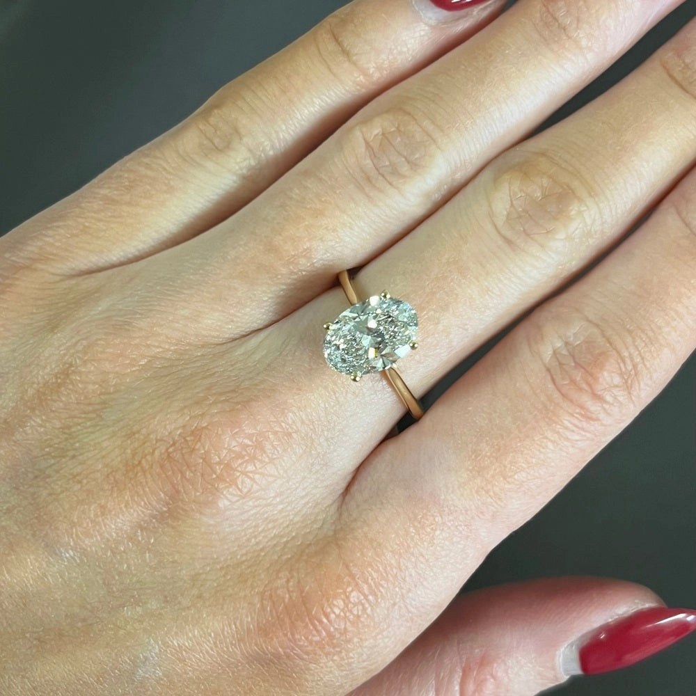 18ct Gold 2.75ct Oval Brilliant Cut Lab Grown Diamond Solitaire Ring G SI 1