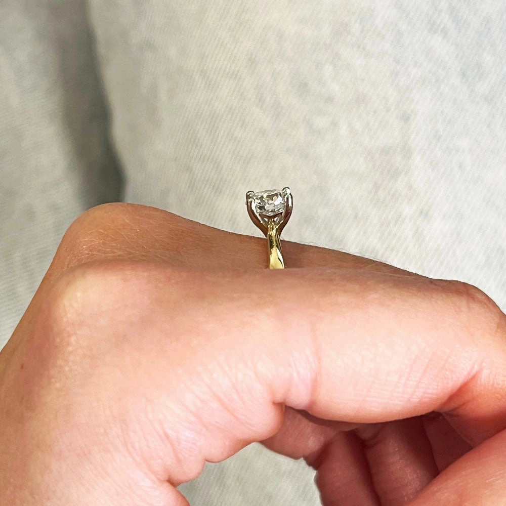 18ct Gold and Platinum 1.00ct Brilliant Cut Lab Grown Diamond Solitaire Ring D VS1