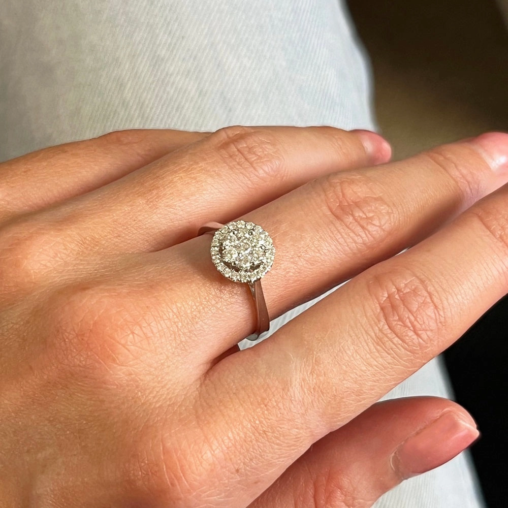 18ct White Gold 0.50ct Halo Cluster Diamond Ring
