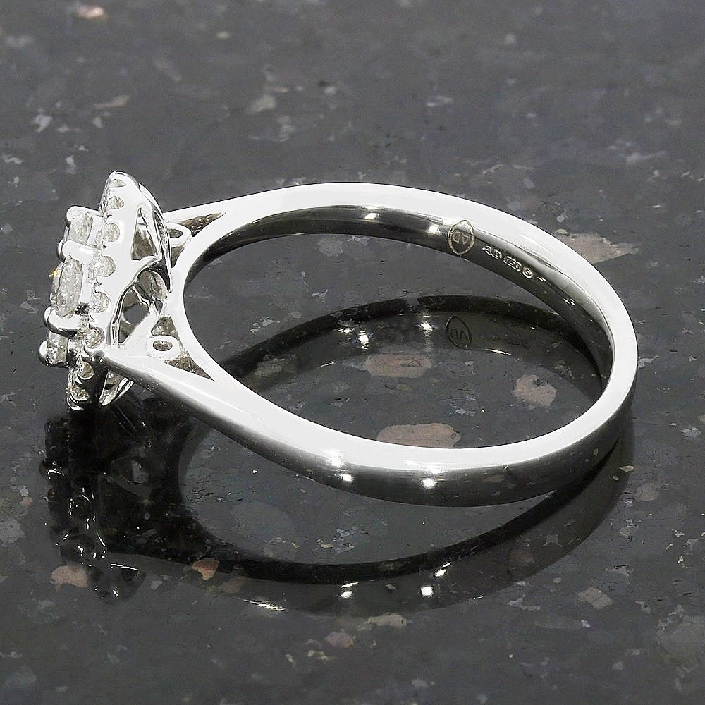 18ct White Gold 0.50ct Halo Cluster Diamond Ring
