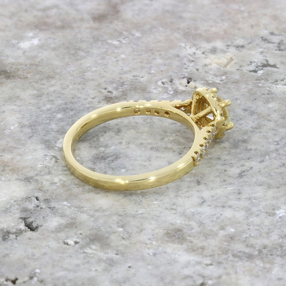 18ct Yellow Gold Brilliant Cut 0.50ct Diamond Halo Cluster Ring