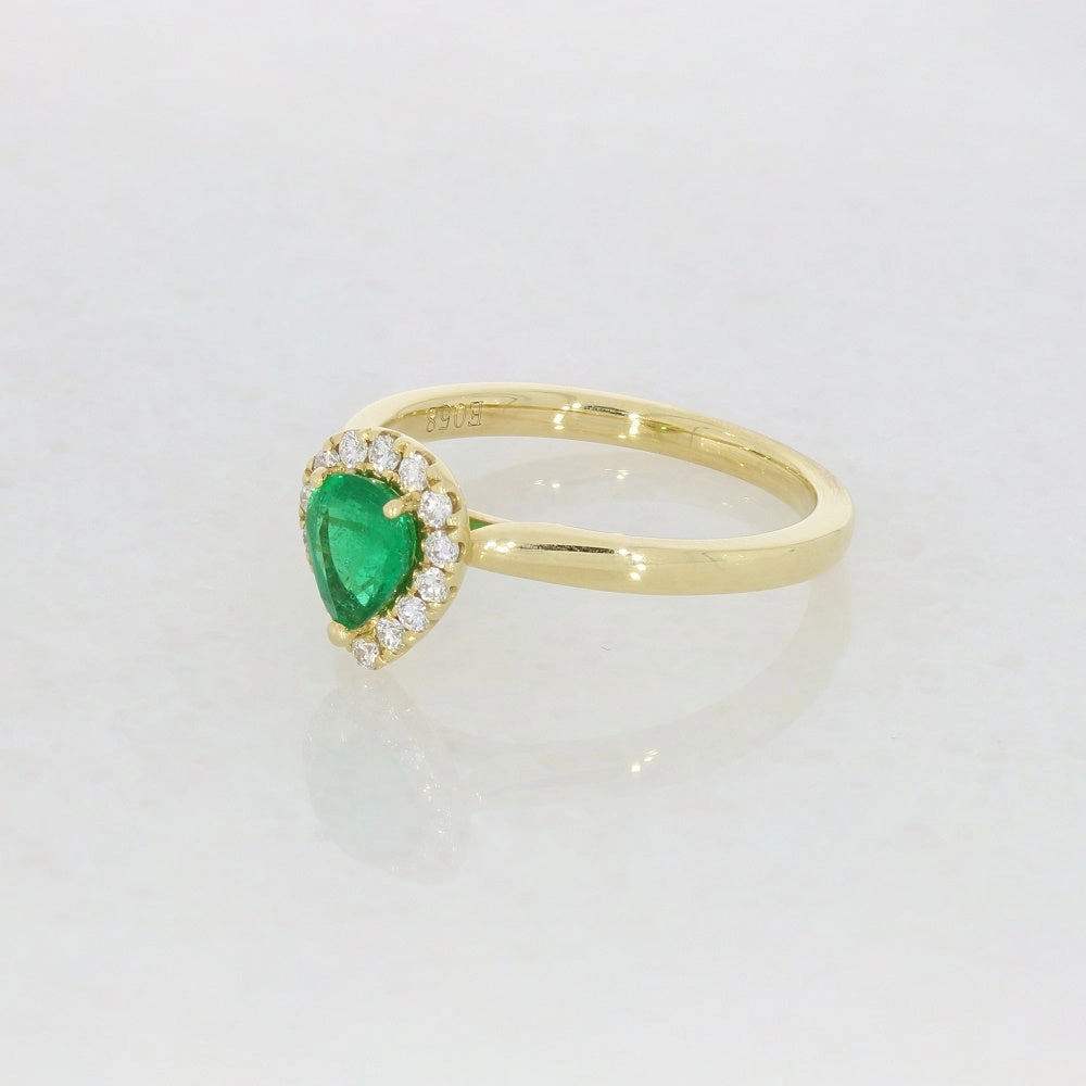 18ct Yellow Gold Pear Shape Emerald and Diamond Cluster Ring