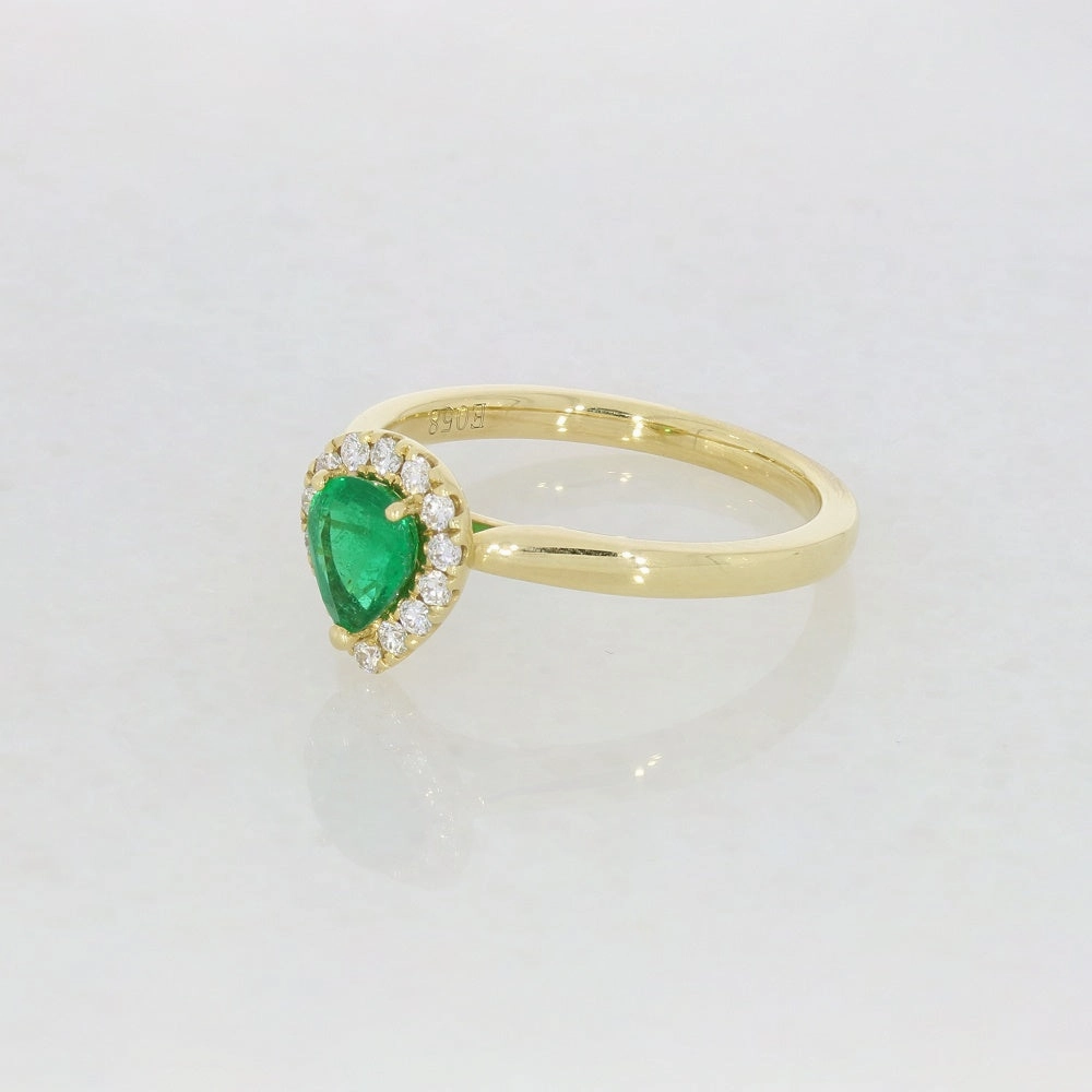 18ct Yellow Gold Pear Shape Emerald and Diamond Cluster Ring
