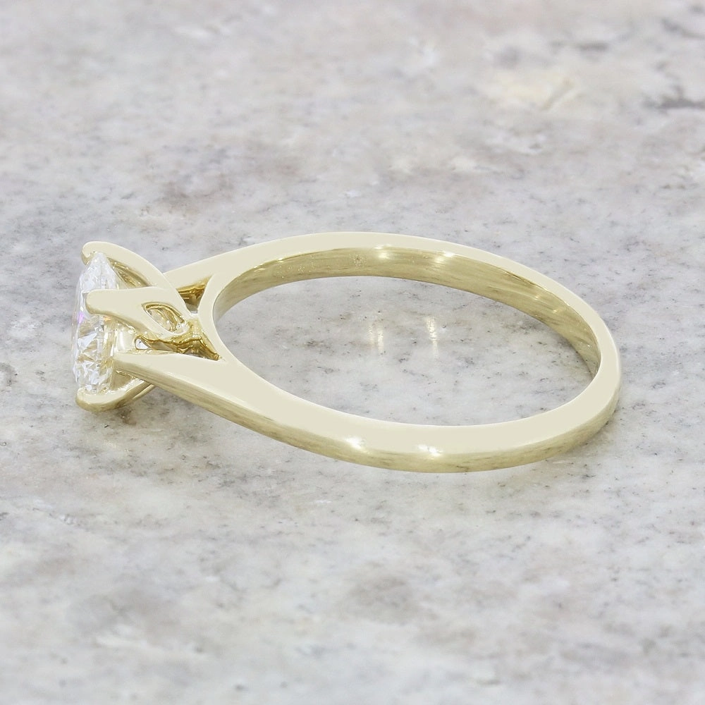 9ct Gold 1.00ct Brilliant Cut Lab Grown Diamond Solitaire Ring D VS 2