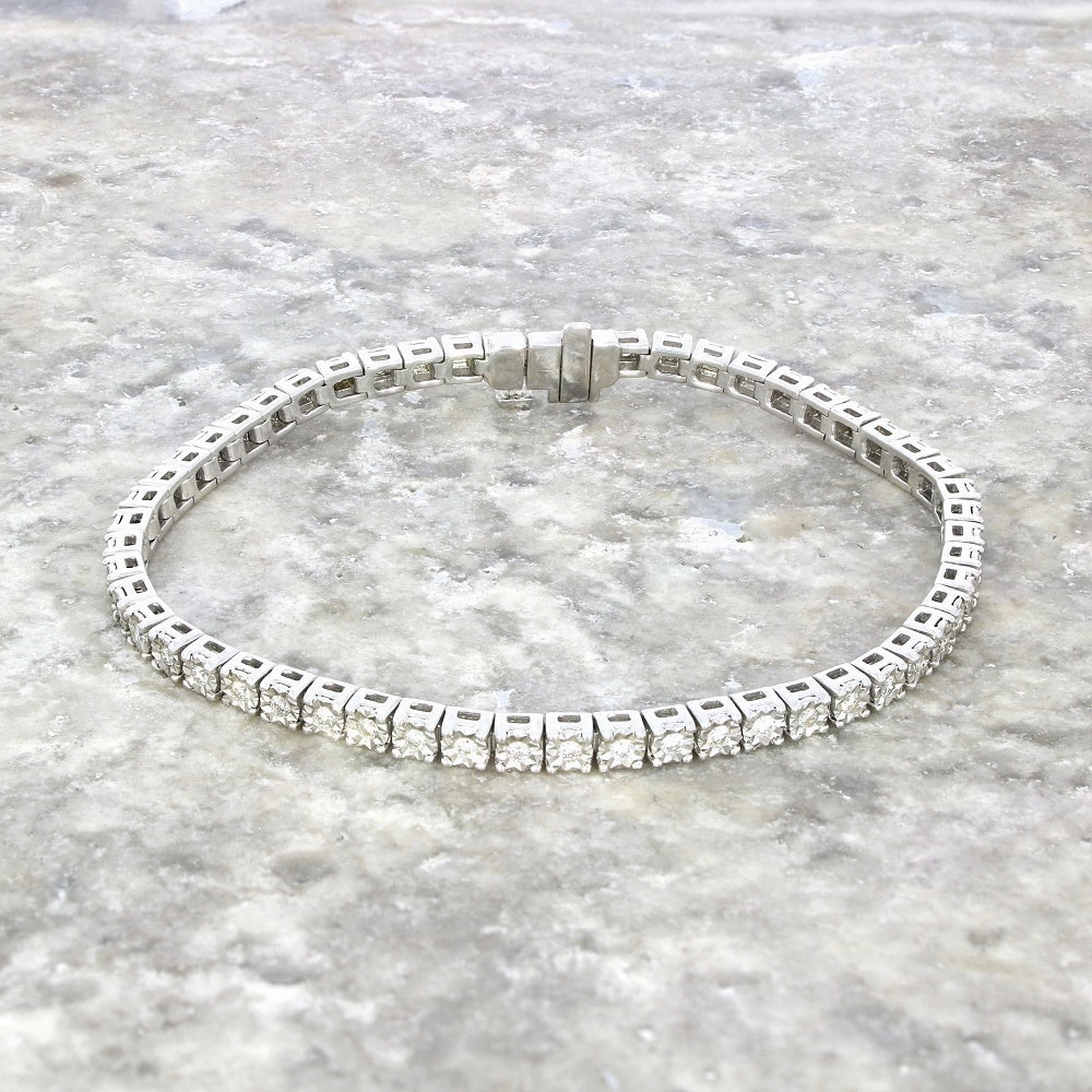 9ct White Gold 1.00cts Brilliant Cut Diamond Line Tennis Bracelet