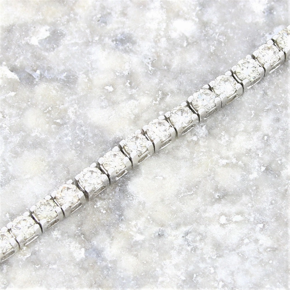 9ct White Gold 5.00cts Brilliant Cut Diamond Line Tennis Bracelet