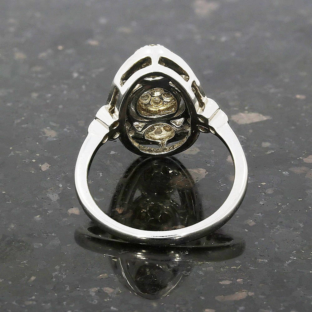 9ct White Gold Diamond Ring in a Vintage Boat Design