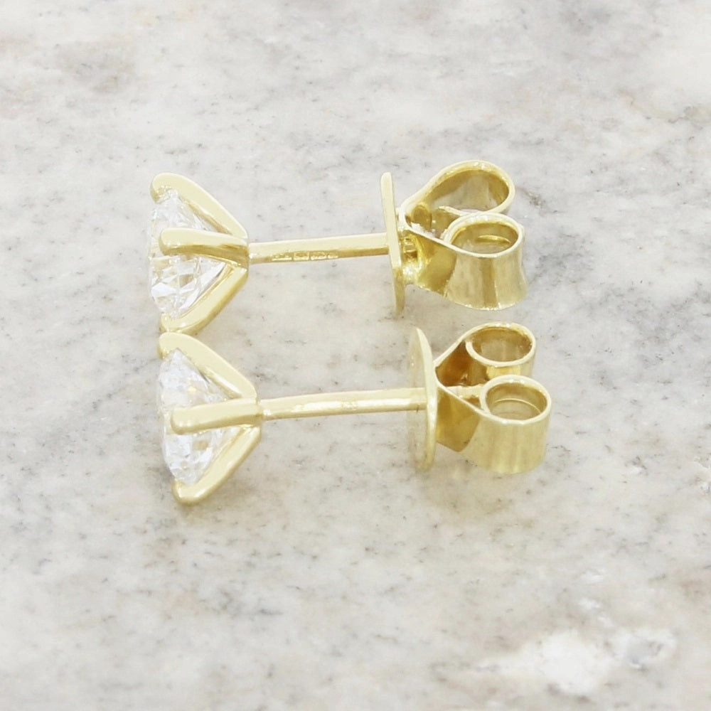 9ct Yellow Gold 1.00cts Lab Grown Brilliant Cut Diamond Stud Earrings