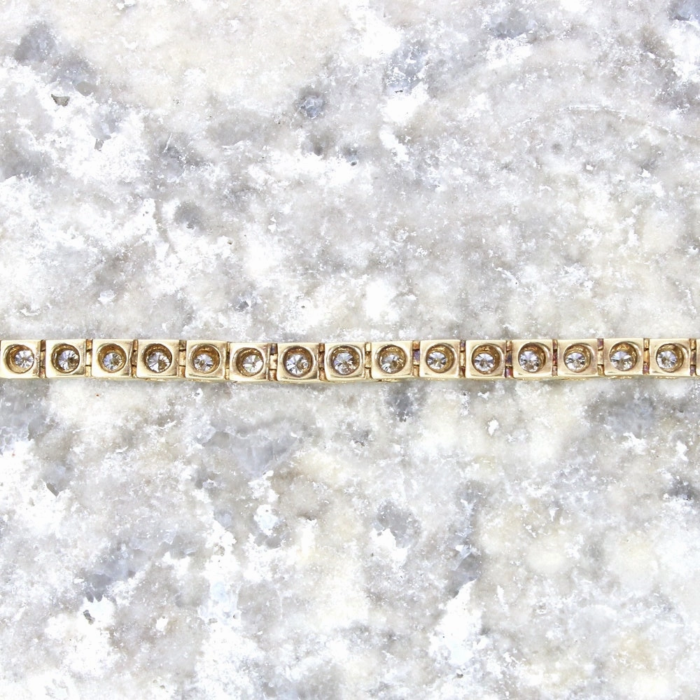 9ct Yellow Gold 2.00cts Diamond Line Tennis Bracelet