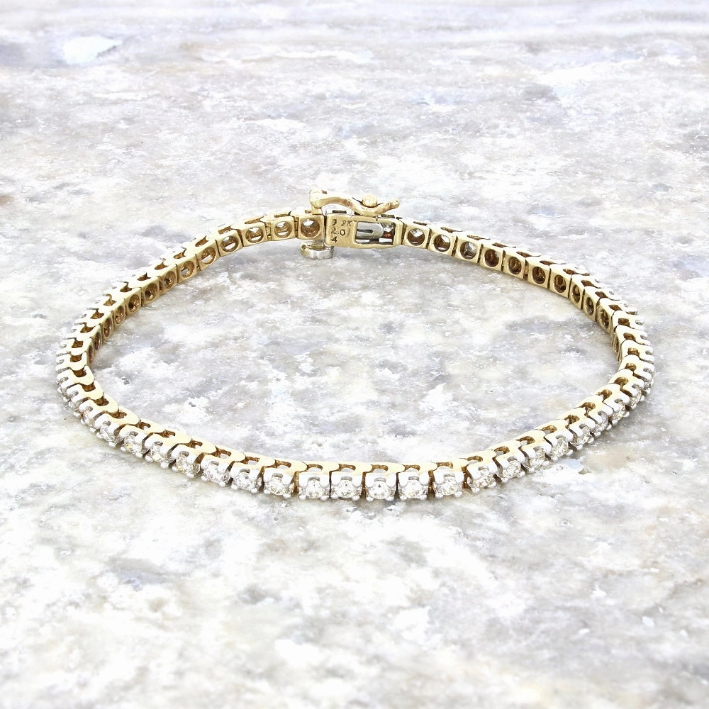 9ct Yellow Gold 2.00cts Diamond Line Tennis Bracelet