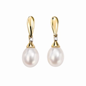 9ct Yellow Gold Freshwater Pearl and Diamond Earrings GE780W