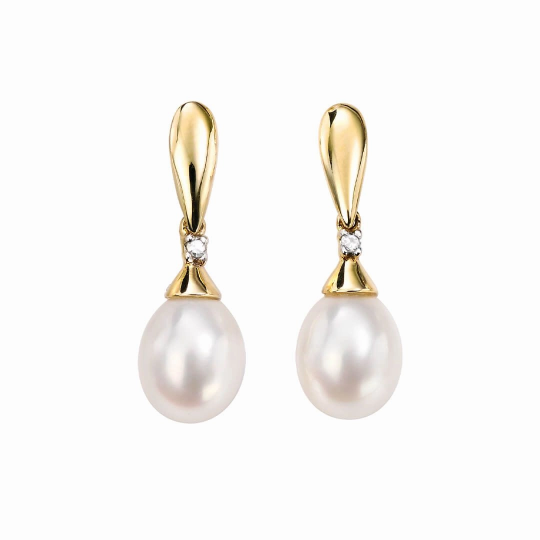 9ct Yellow Gold Freshwater Pearl and Diamond Earrings GE780W