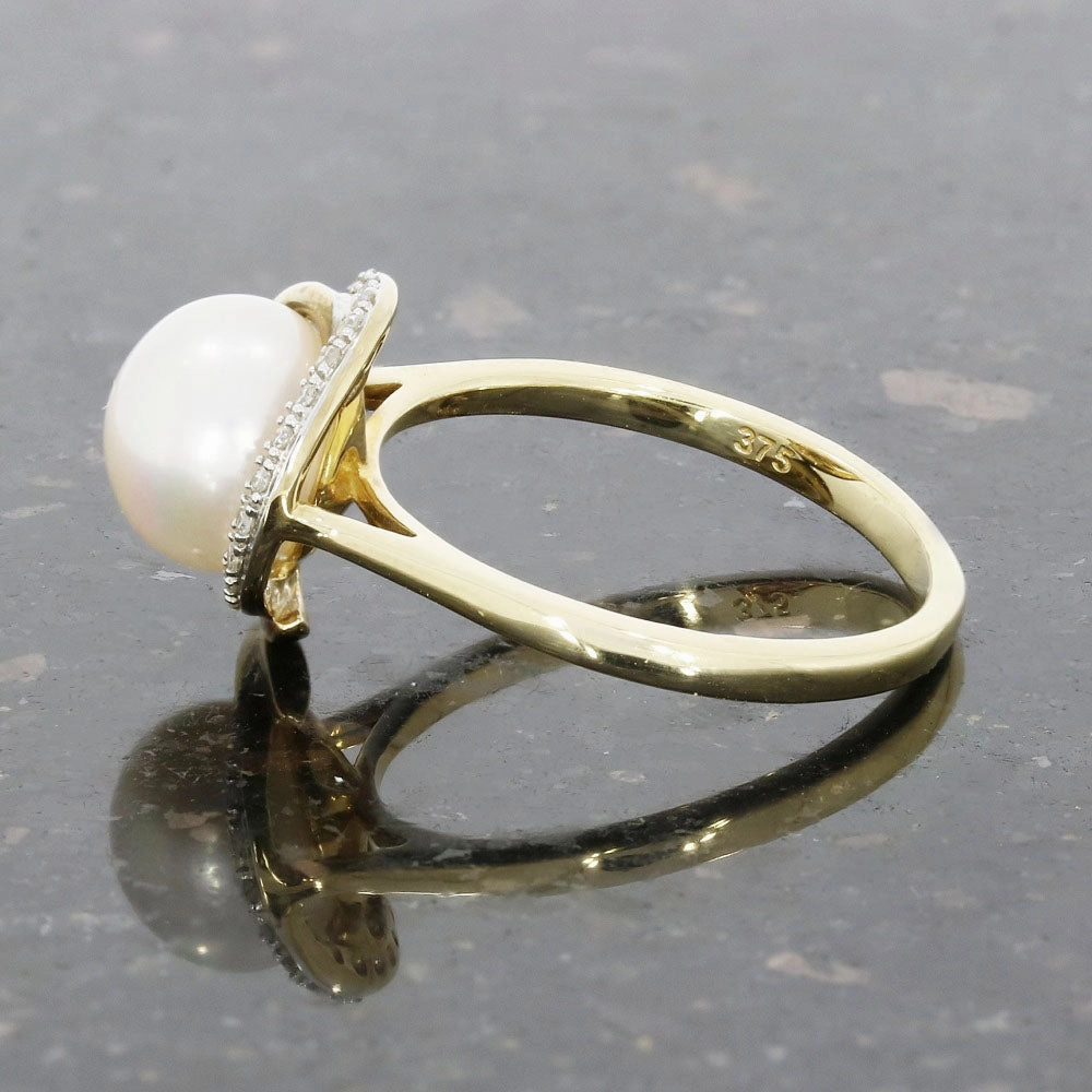 9ct Yellow Gold Freshwater Pearl and Diamond Ring