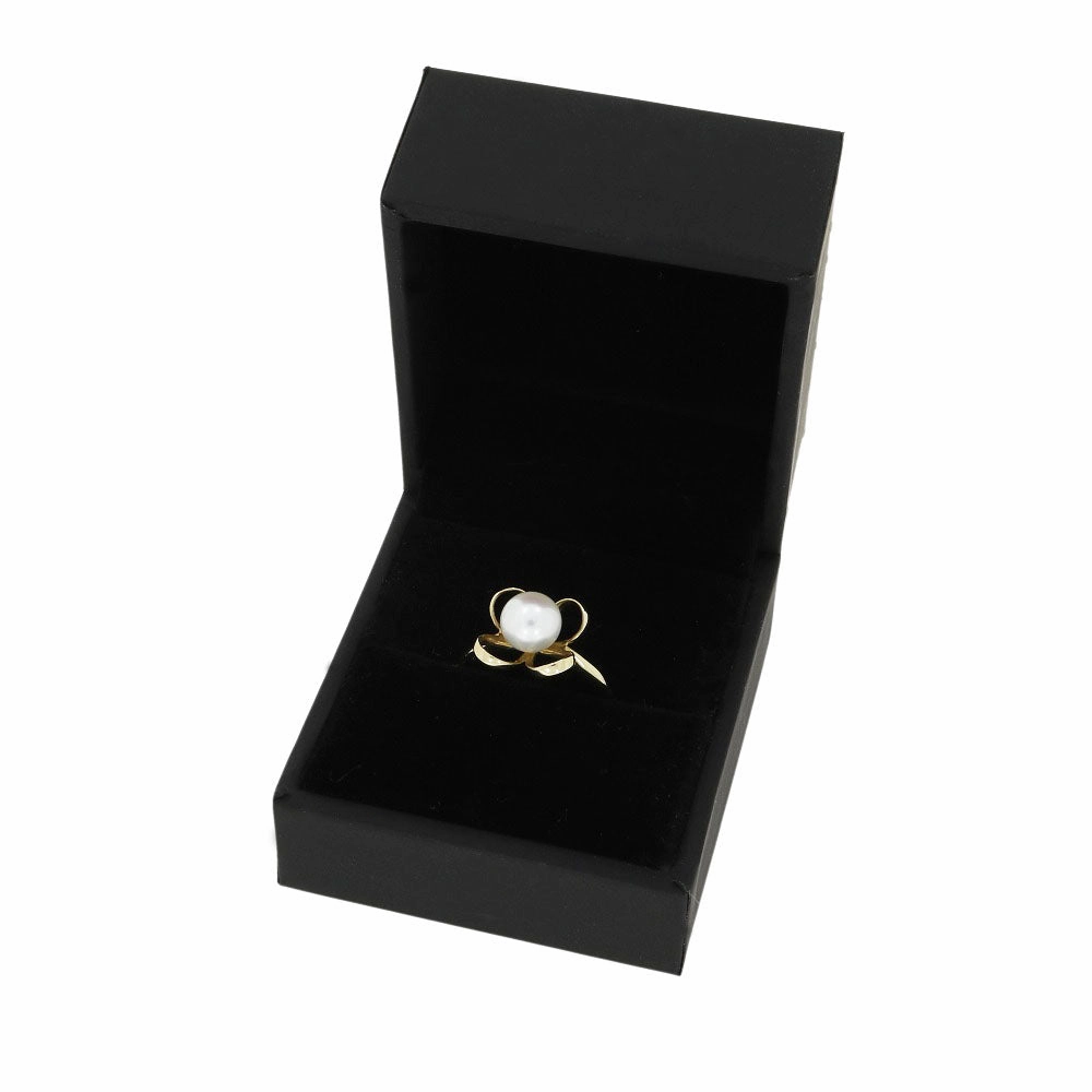 9ct Yellow Gold White Freshwater Pearl Dress Ring