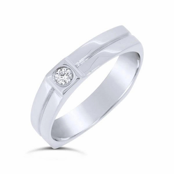 Alliance en or blanc sertie d'un diamant.