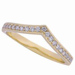 Alliance en or jaune sertie de diamants