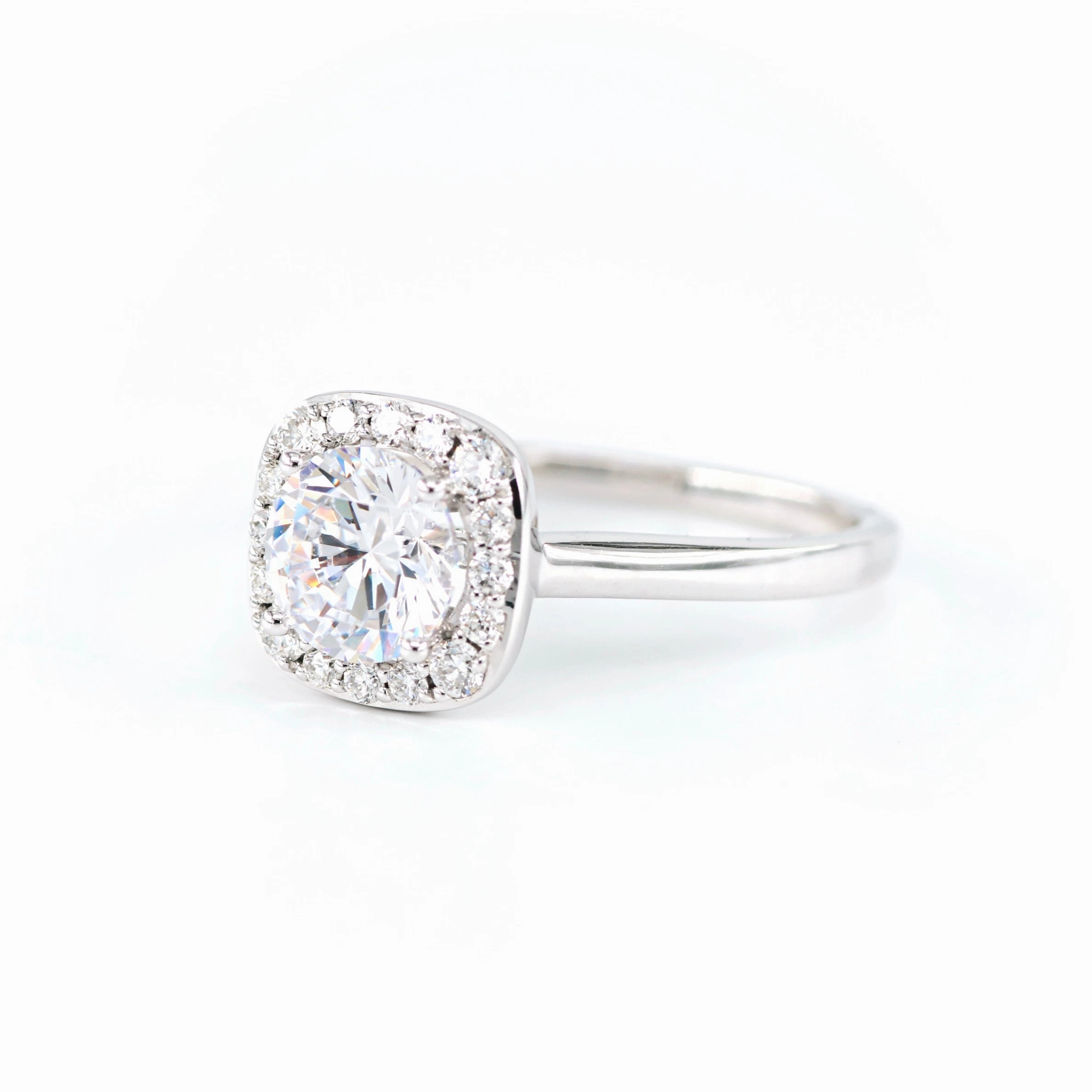 Cushion Halo Diamond Engagement Ring 4690069