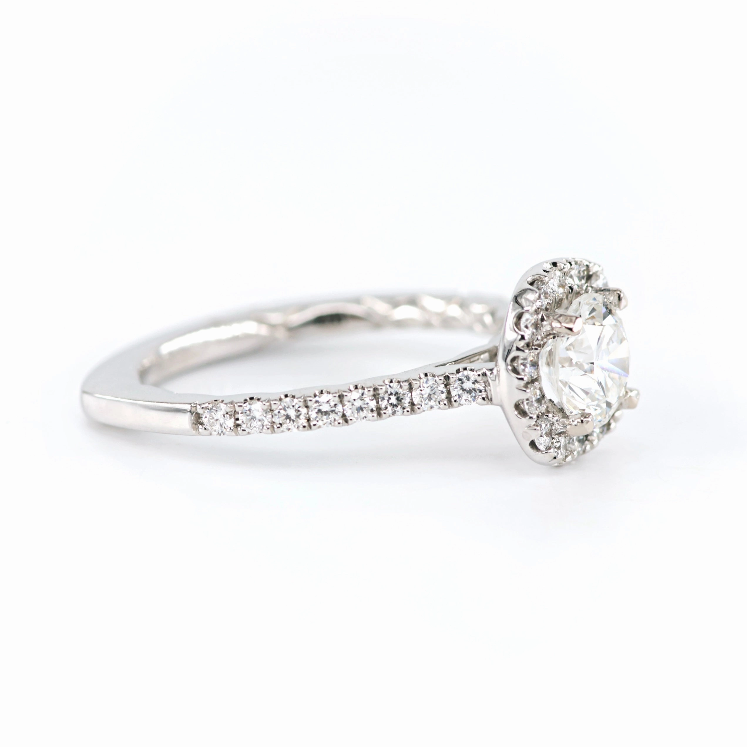 Cushion Halo Diamond Engagement Ring 4690071