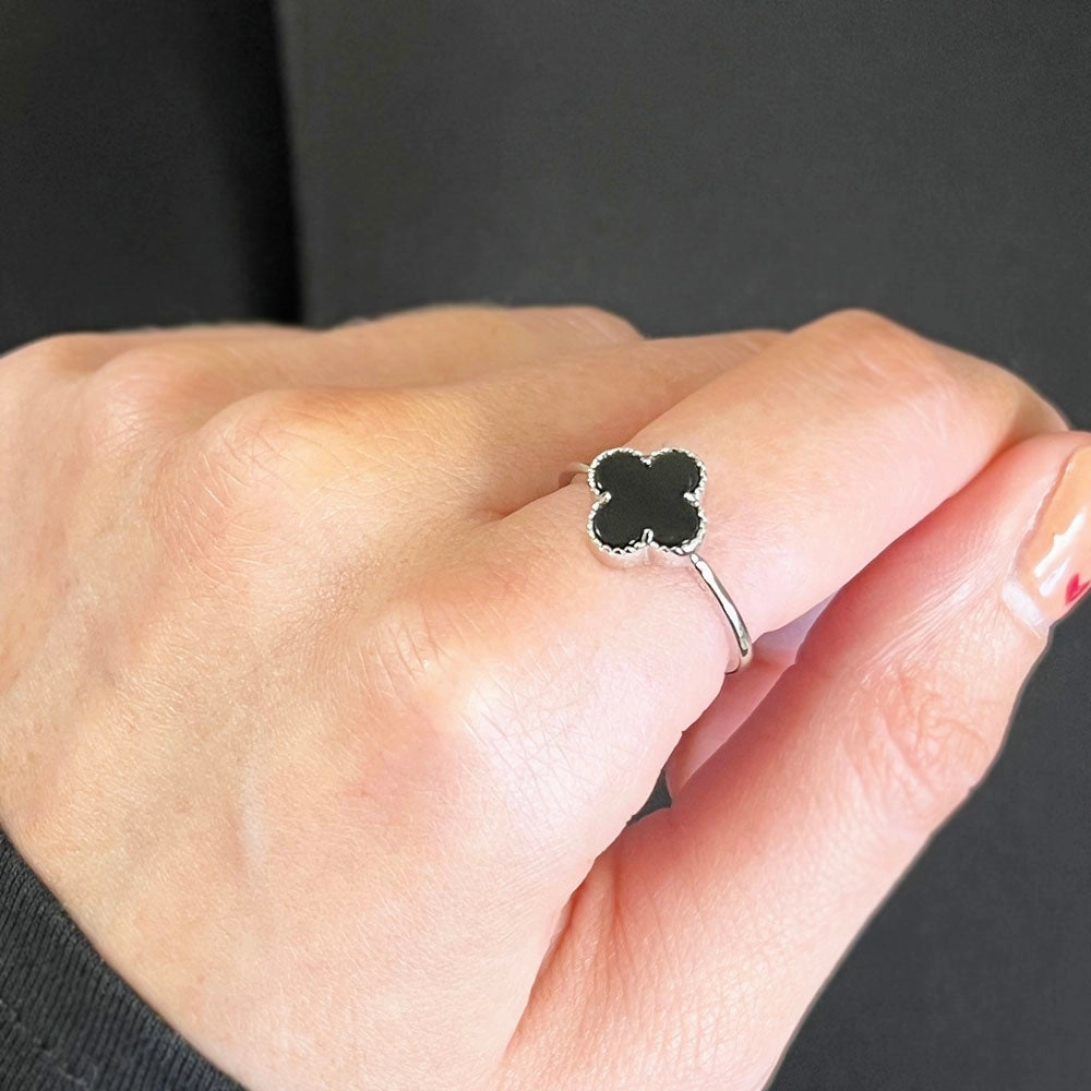 Four Leaf Clover Sterling Silver Ring Black Stone GVL041