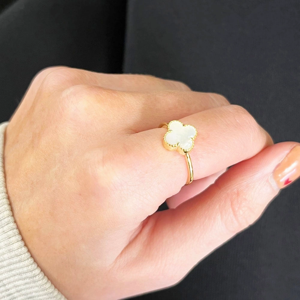 Four Leaf Clover Sterling Silver Ring Gold Tone Mother of Pearl GVL037