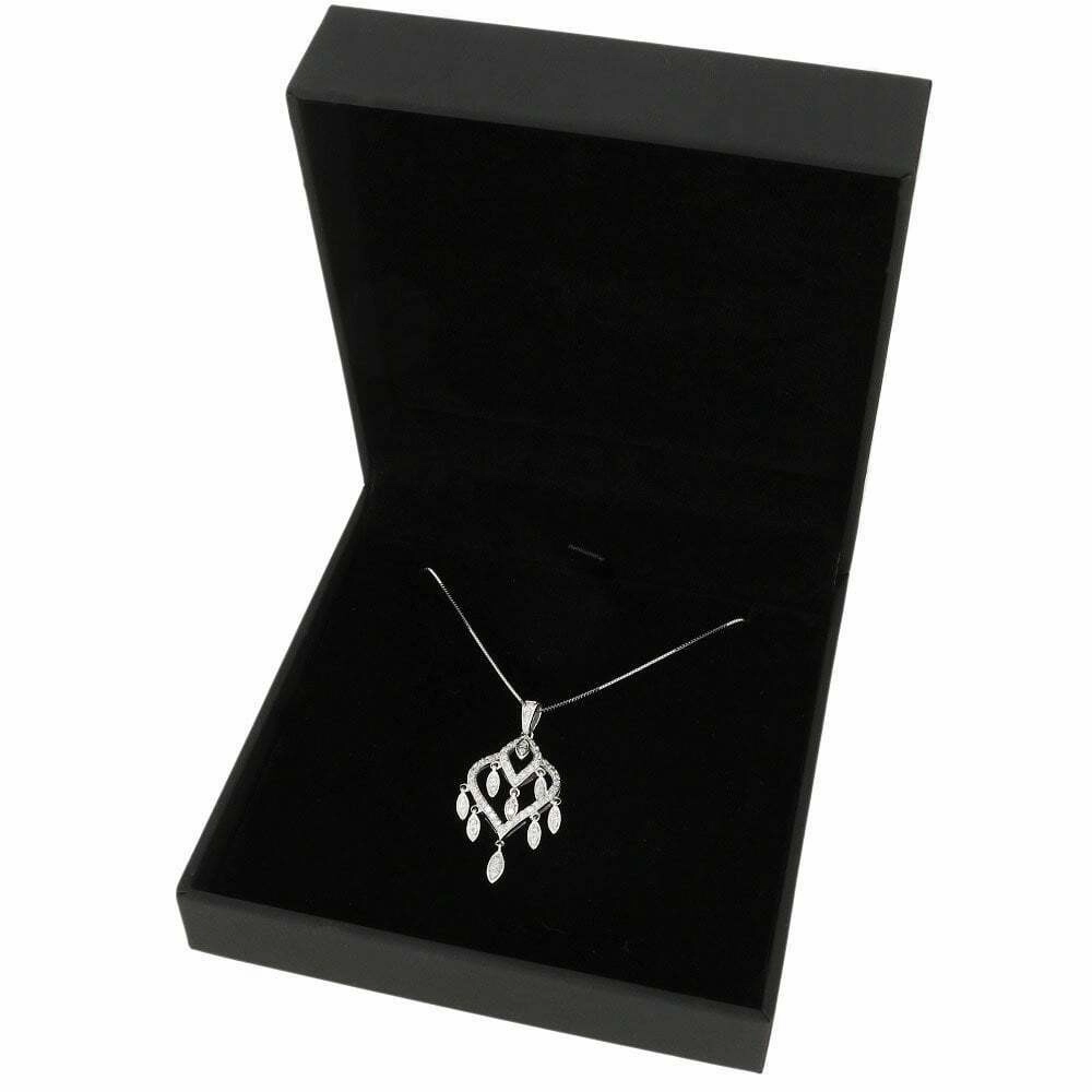 Ladies 9ct White Gold 0.62cts Diamond Pendant and Chain P51