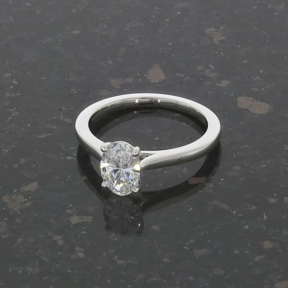 Platinum 1.00ct Oval Brilliant Cut Lab Grown Diamond Solitaire Ring D VS1