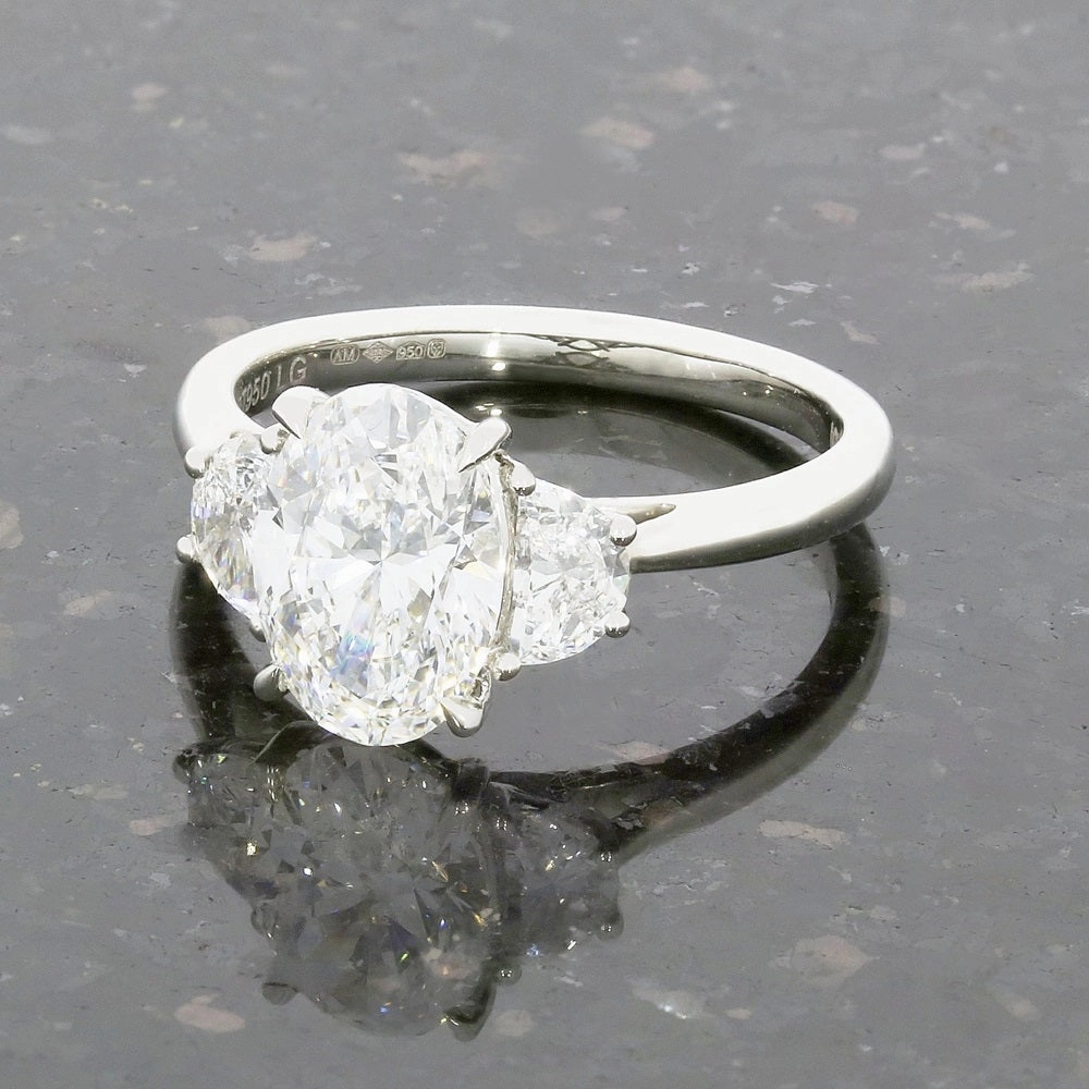 Platinum 2.09cts Lab Grown Diamond Oval Cut Dress Ring