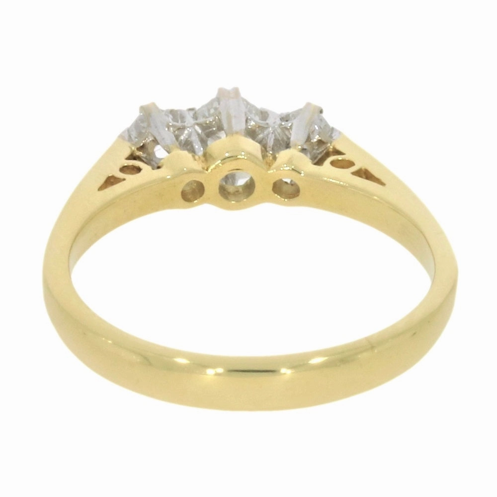 Pre Owned 18ct Yellow Gold 3 Stone Trilogy 0.25cts Diamond Ring