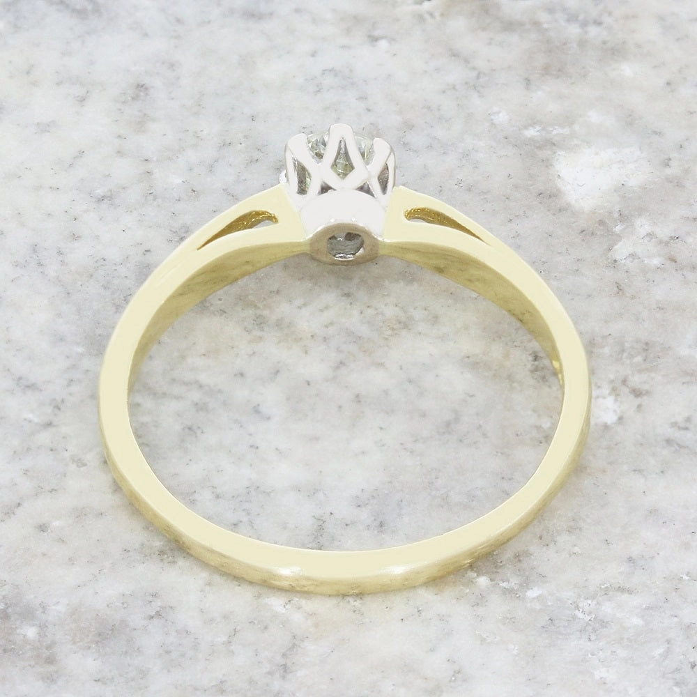 Pre Owned 18ct Yellow Gold Diamond Solitaire Ring