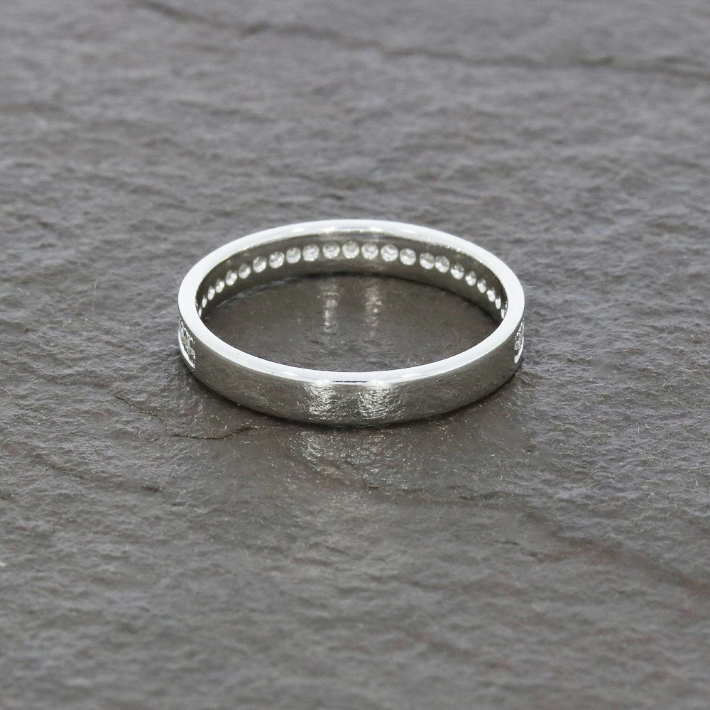 Pre Owned 9ct White Gold 0.15ct Diamond Half Eternity Ring