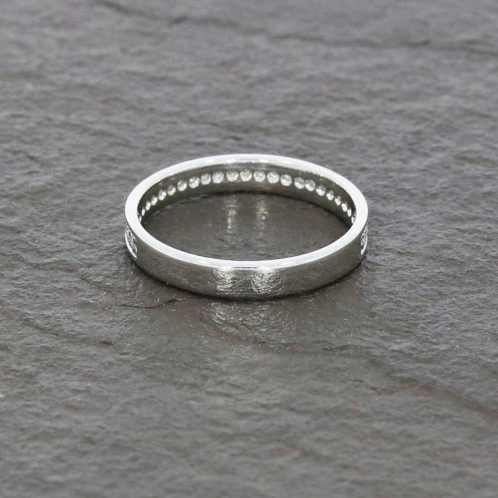 Pre Owned 9ct White Gold 0.15ct Diamond Half Eternity Ring