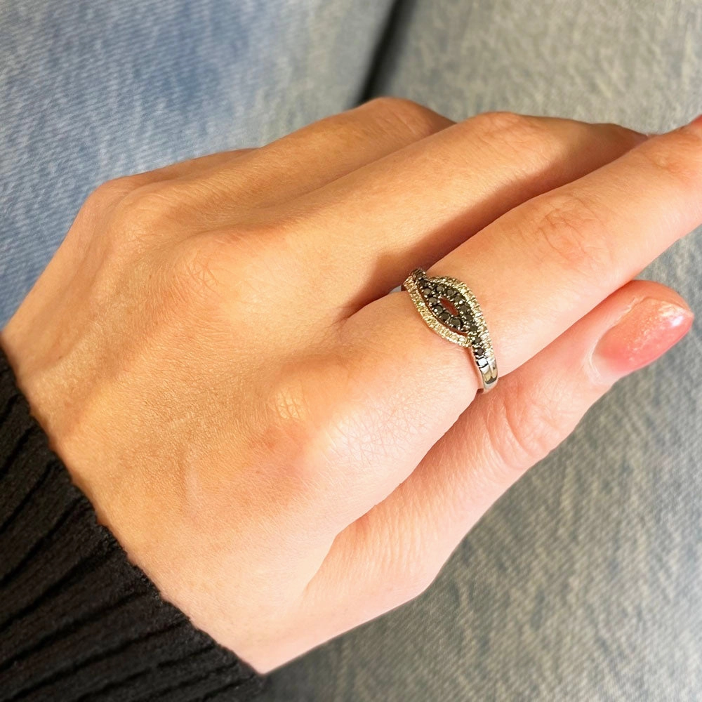Pre Owned 9ct White Gold 0.25cts Diamond Ring