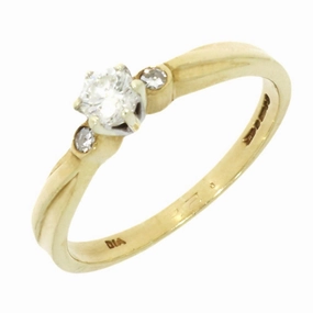 Pre Owned 9ct Yellow Gold 0.22ct Diamond Solitaire Ring