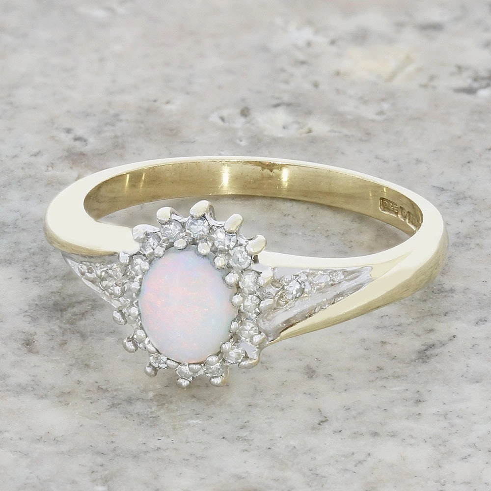 Pre Owned 9ct Yellow Gold Opal and Diamond Cluster Ring