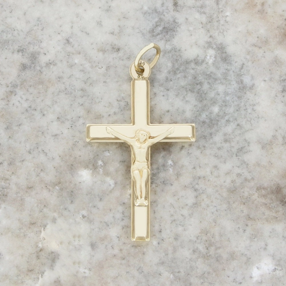 Pre Owned 9ct Yellow Gold Small Crucifix Cross Pendant