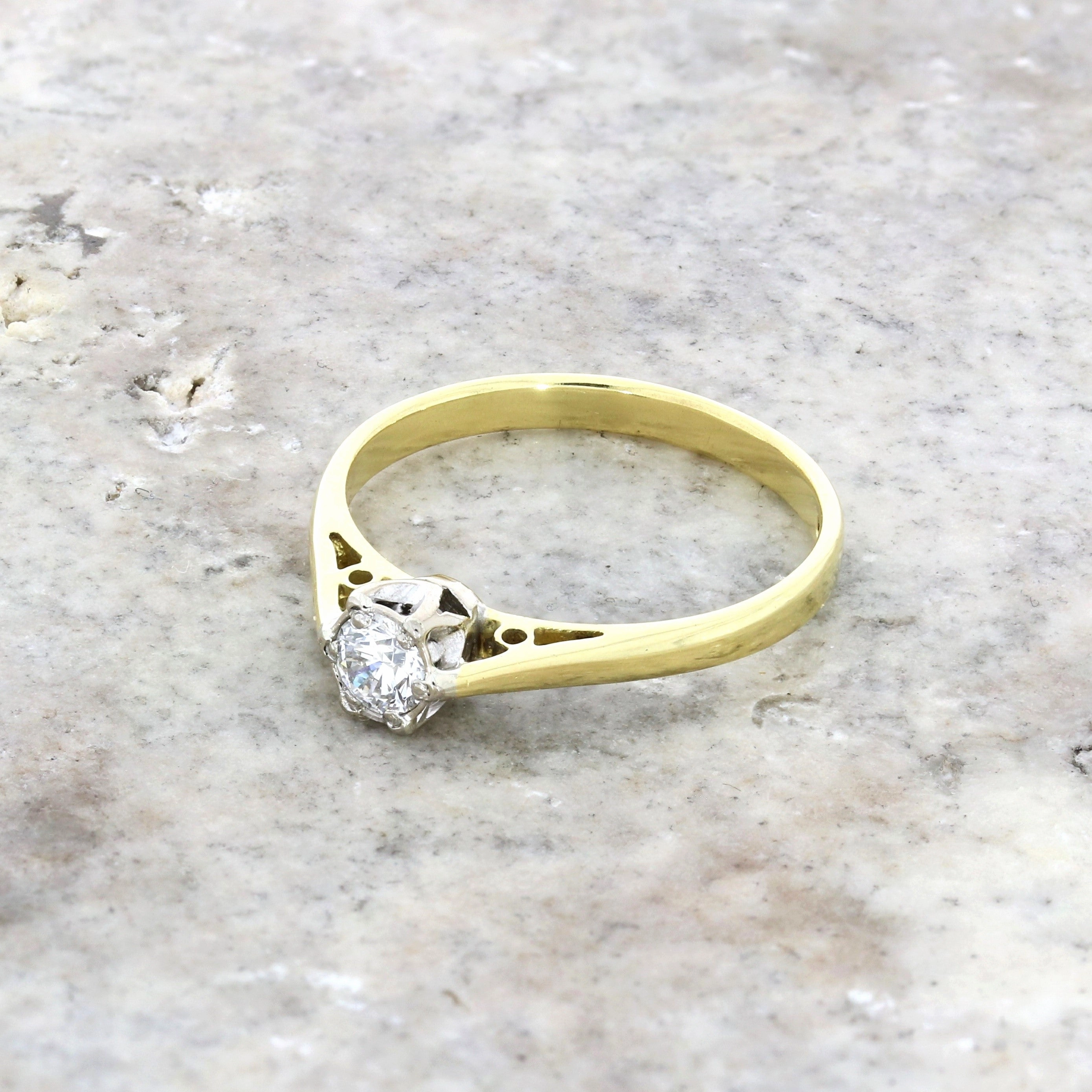 Pre Owned Ladies 18ct Yellow Gold 0.20cts Diamond Solitaire Ring