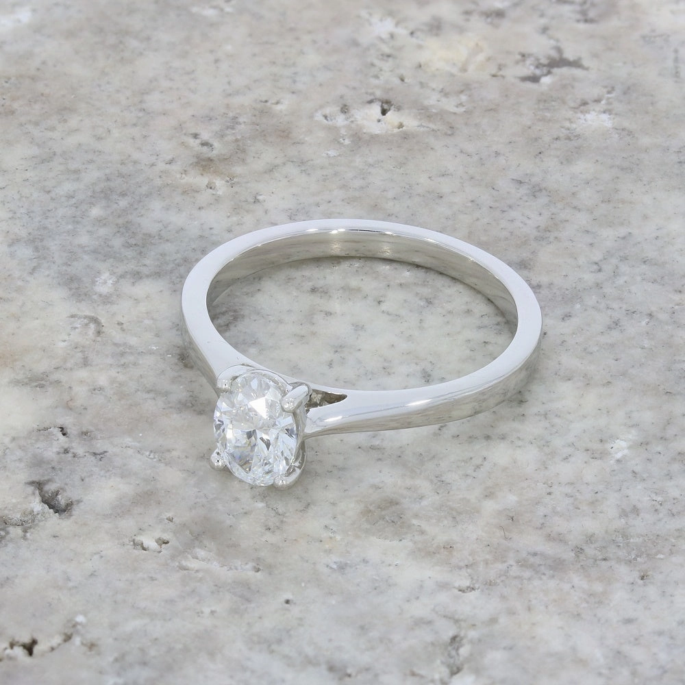 Pre Owned Platinum 0.75cts Lab Grown Oval Diamond Solitaire Ring