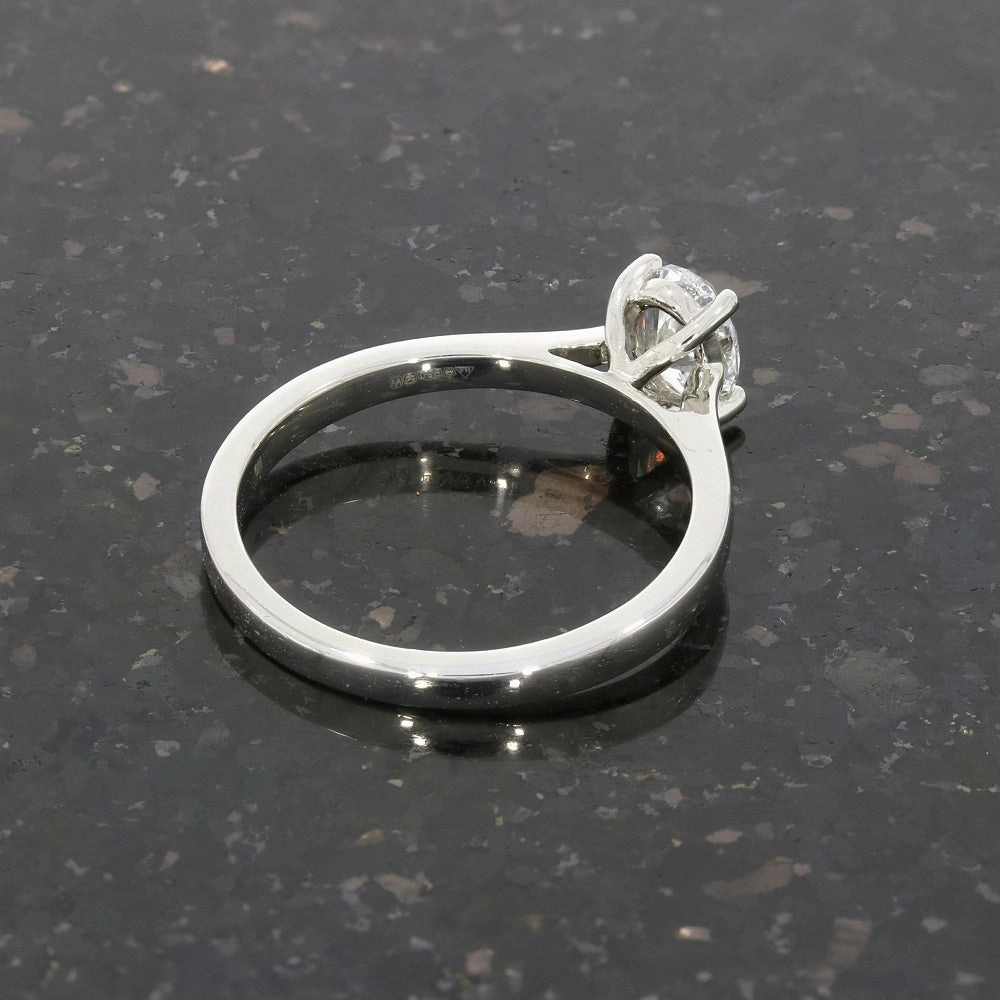 Pre Owned Platinum 0.75cts Lab Grown Oval Diamond Solitaire Ring