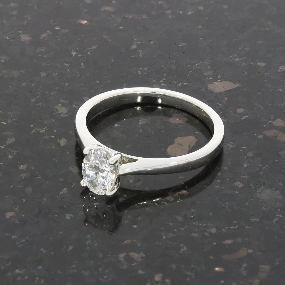 Pre Owned Platinum 0.75cts Lab Grown Oval Diamond Solitaire Ring