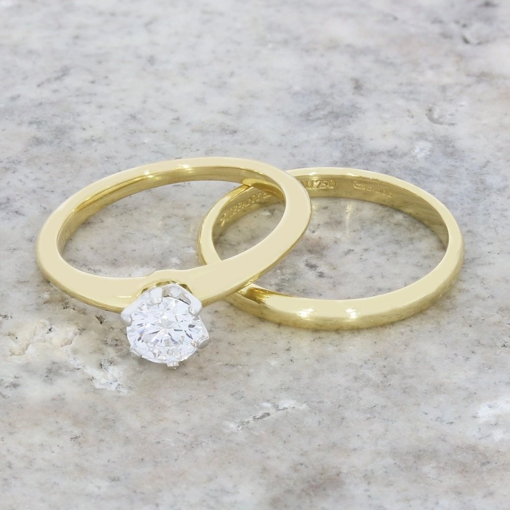 Pre Owned Tiffany and Co 18ct Yellow Gold Diamond Solitaire Ring Set