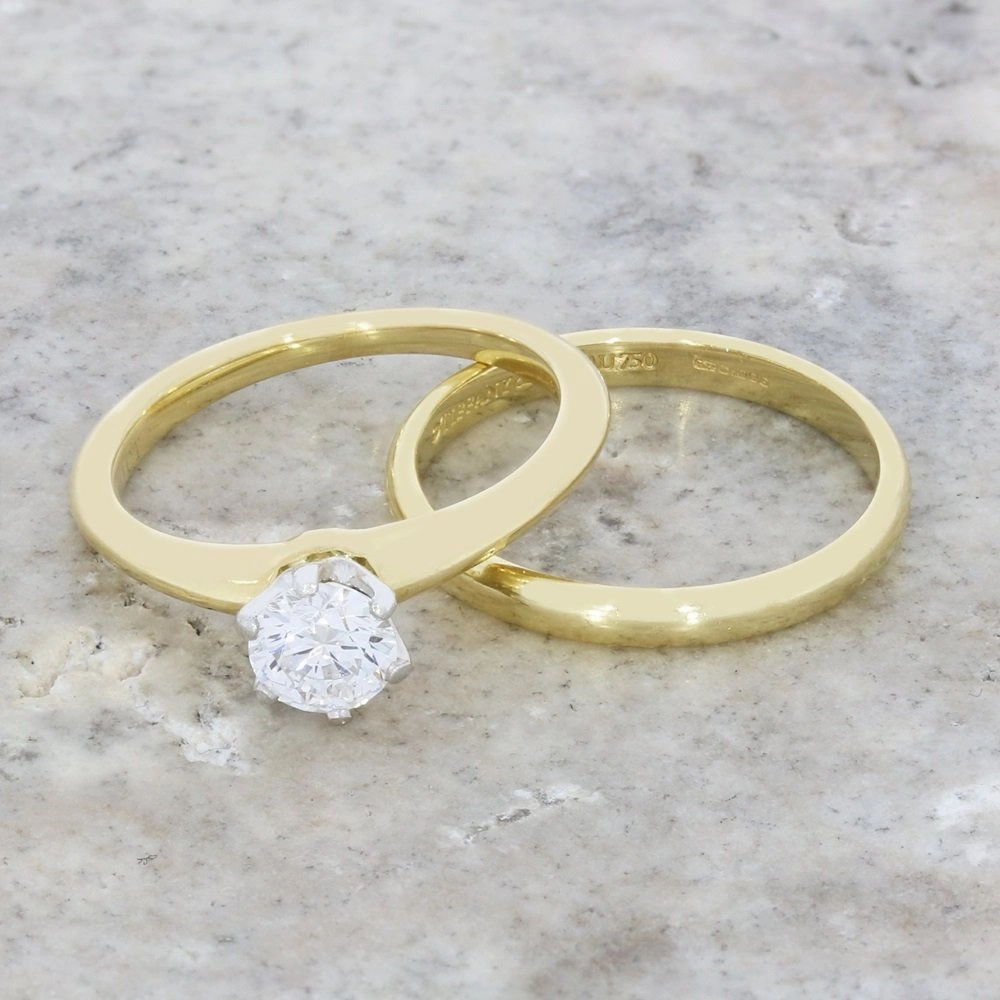 Pre Owned Tiffany and Co 18ct Yellow Gold Diamond Solitaire Ring Set