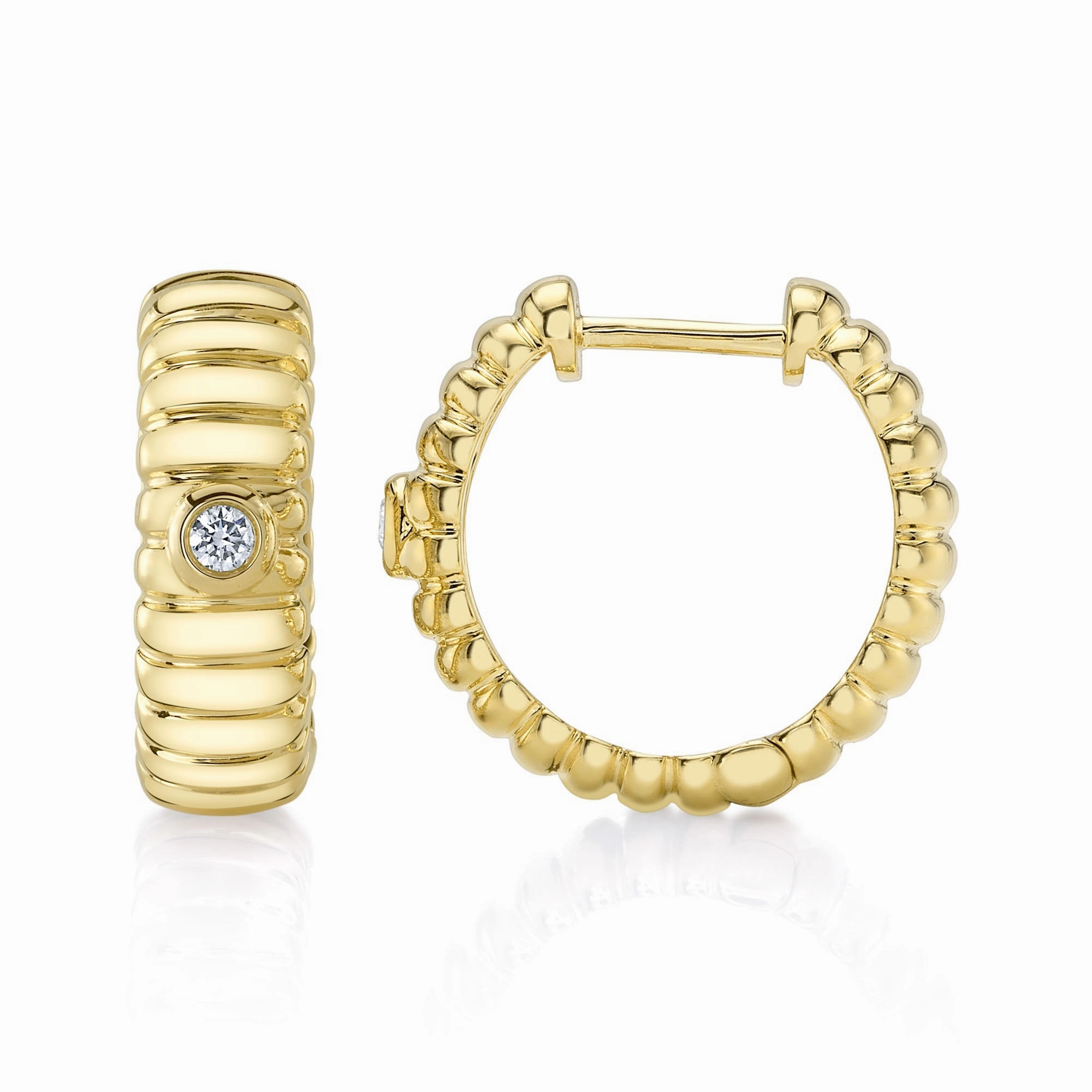 Shy Creation 0.05Ct Diamond Ribbed Bezel Hoop Earring SC55026039D0.60
