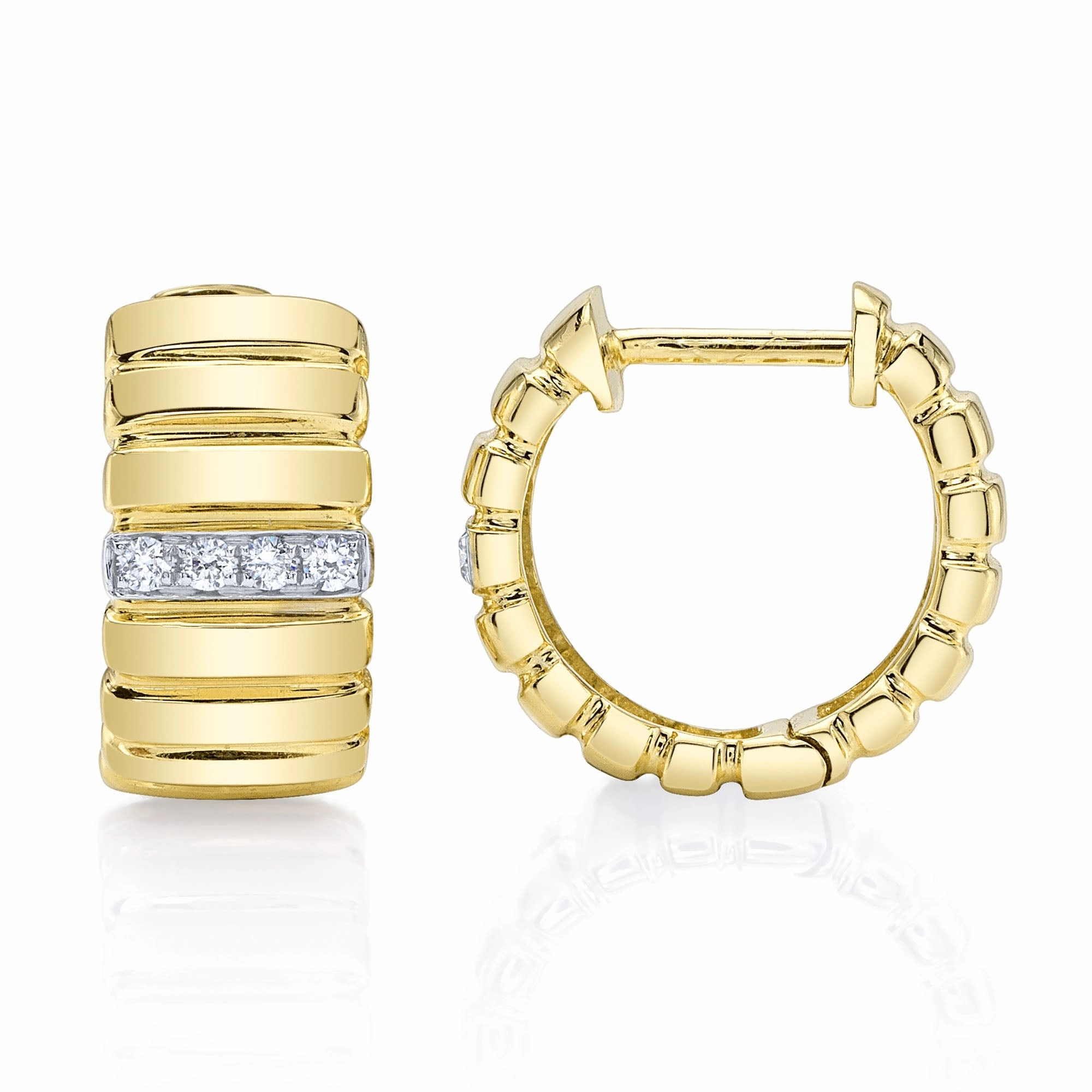 Shy Creation 0.09Ct Diamond Ribbed Huggie Earring SC22009417RD