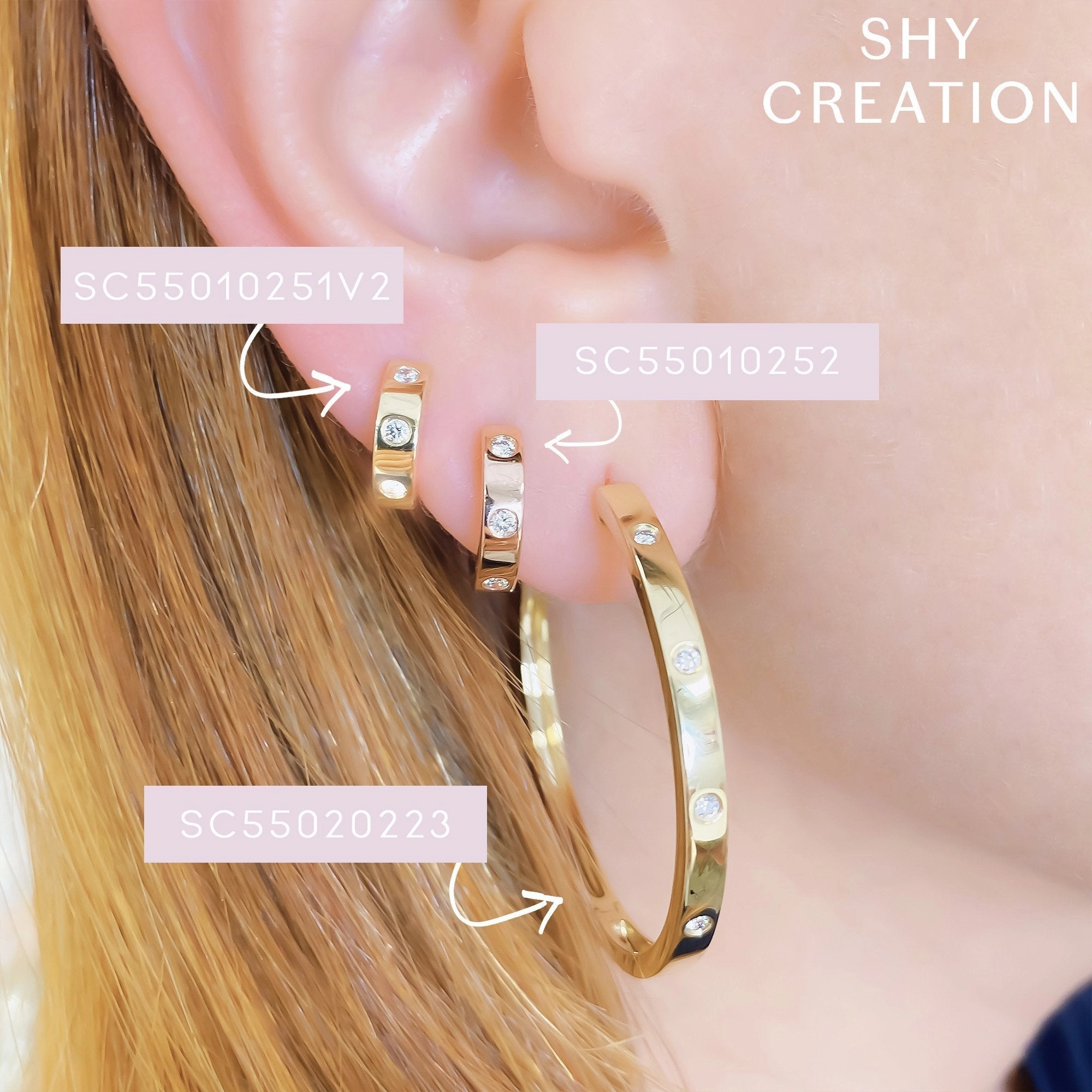 Shy Creation 0.11Ct Diamond Huggie Earring SC55010251