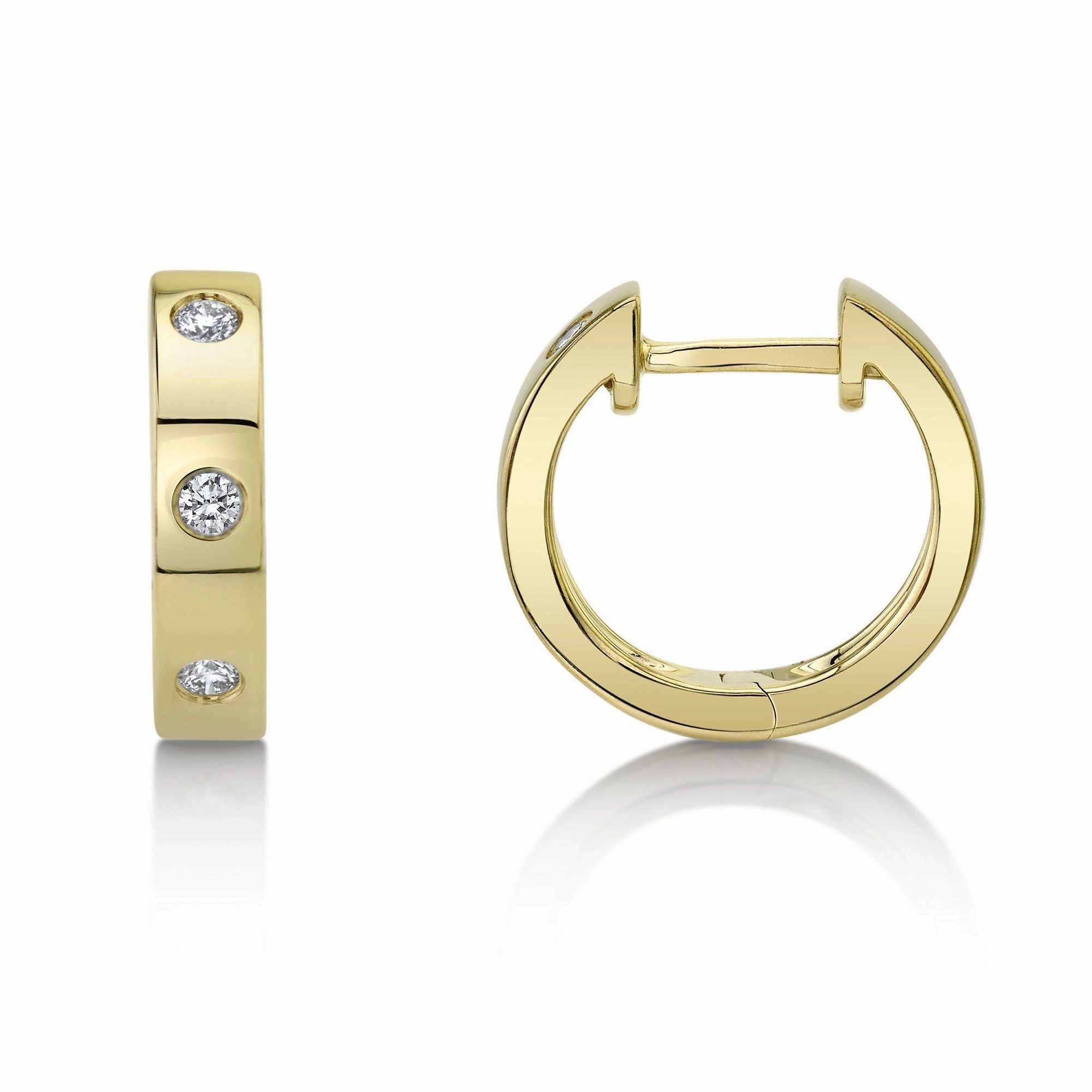 Shy Creation 0.11Ct Diamond Huggie Earring SC55010251