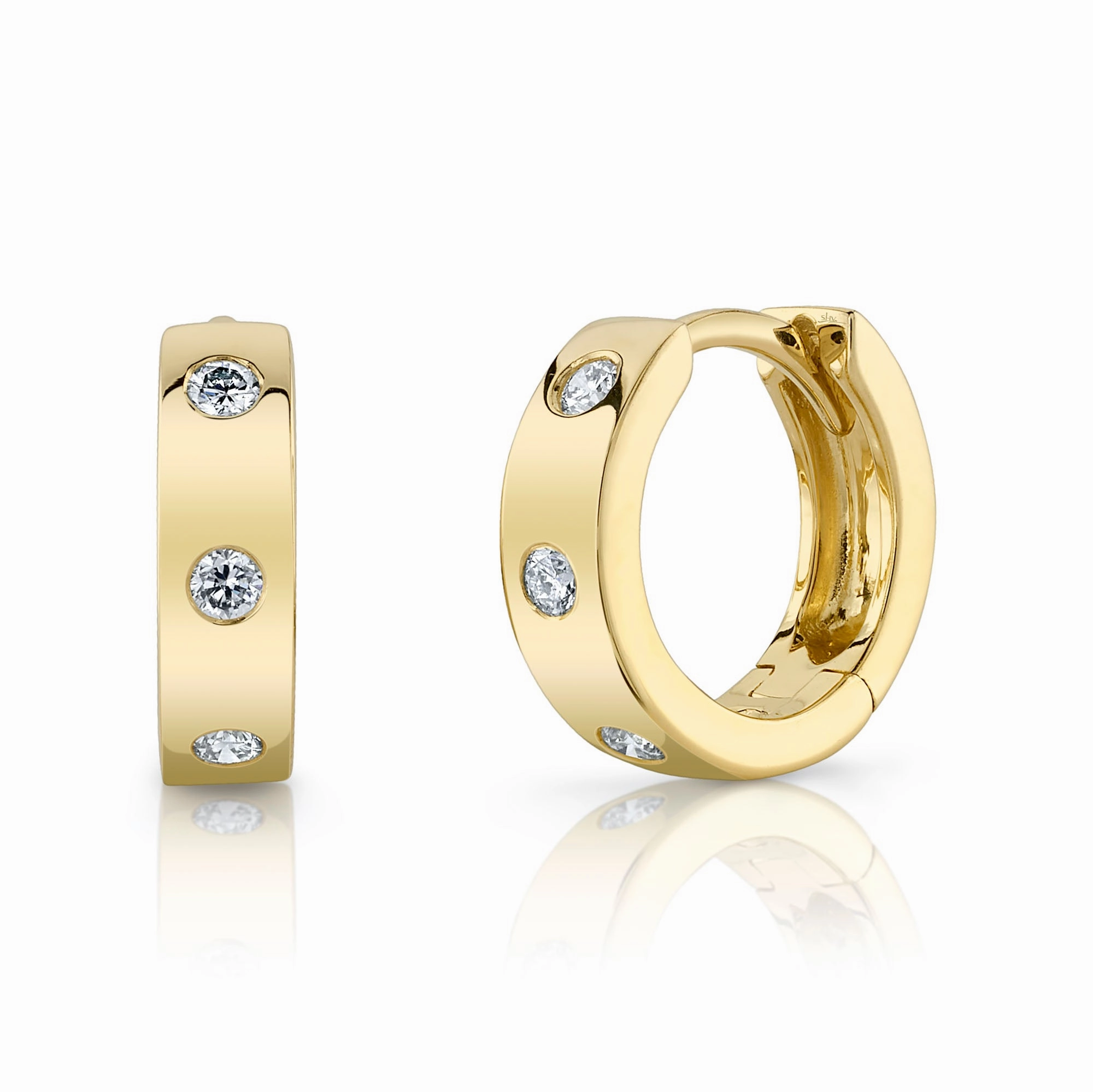 Shy Creation 0.11Ct Diamond Mini Huggie Earring SC55010251V2