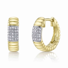 Shy Creation 0.11Ct Diamond Ribbed Huggie Earring SC22009544RD