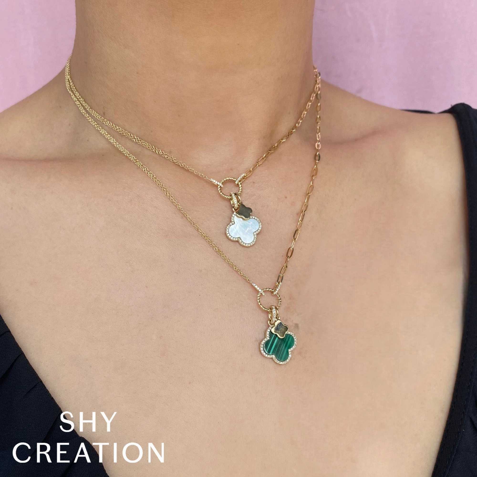 Shy Creation 0.17Ct Diamond & 1.36Ct Mother Of Pearl Clover Paper Clip Link Necklace SC55023485V2