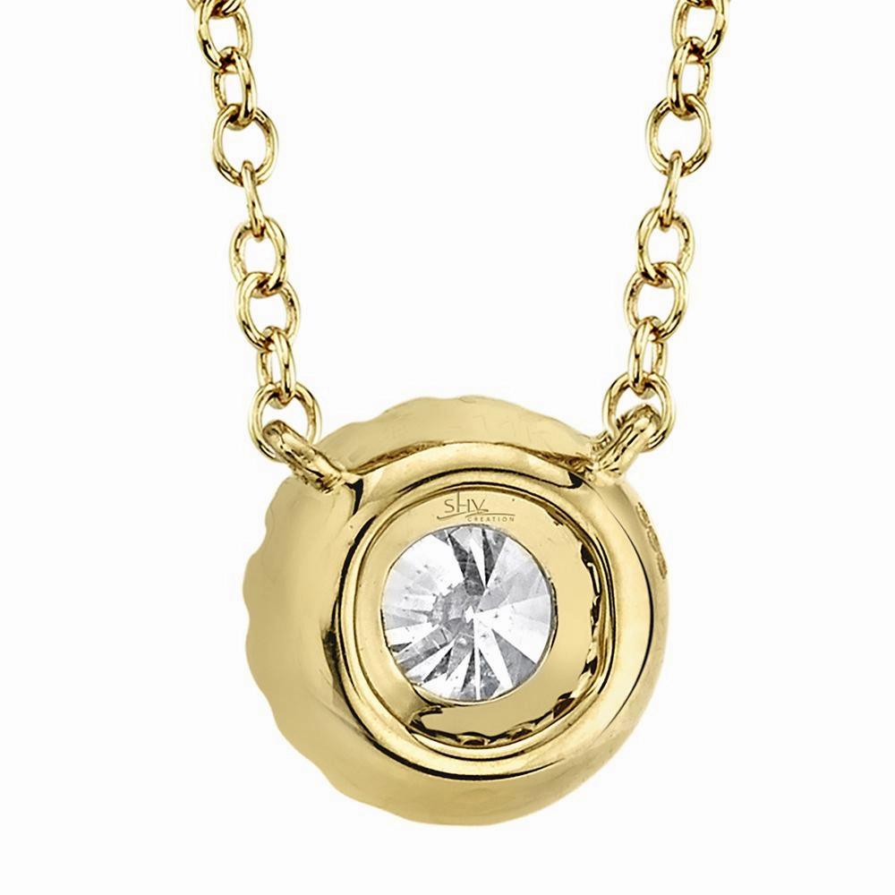 Shy Creation 0.20Ct-Ctr(Round) 0.05Ct-Side Diamond Necklace SC55005793